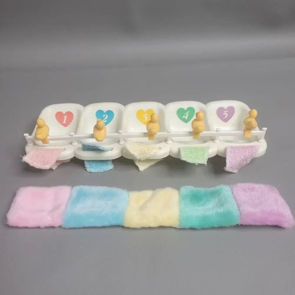 Quints Dolls by Tyco Bath Time Play Set (Dolls Not Included)